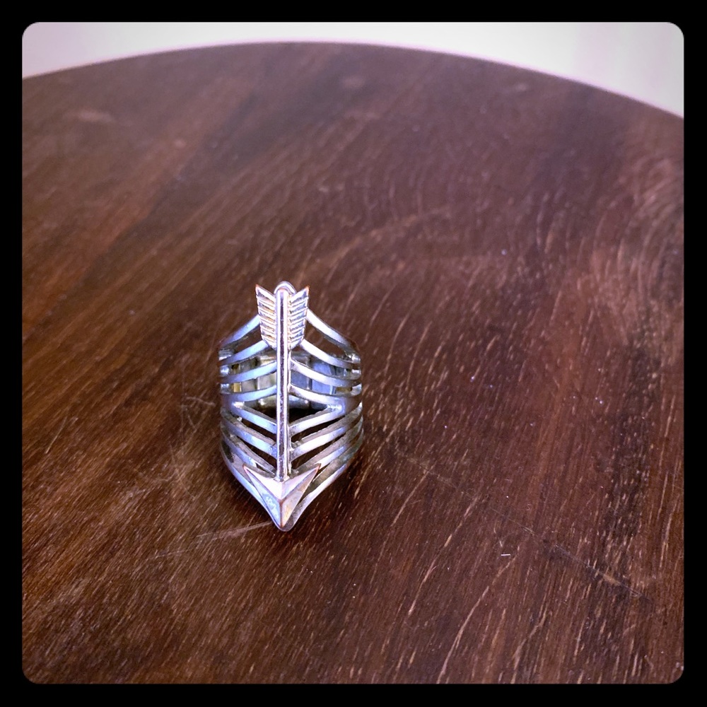 Arrow ring